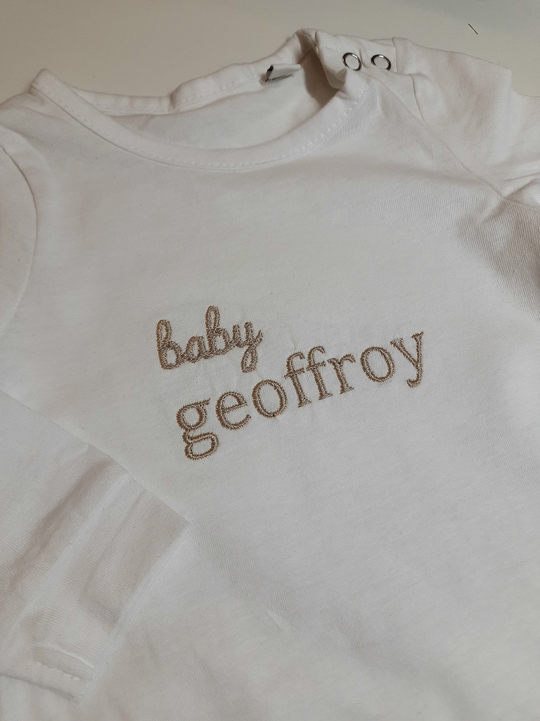 Baby pyjama met achternaam Geoffroy
